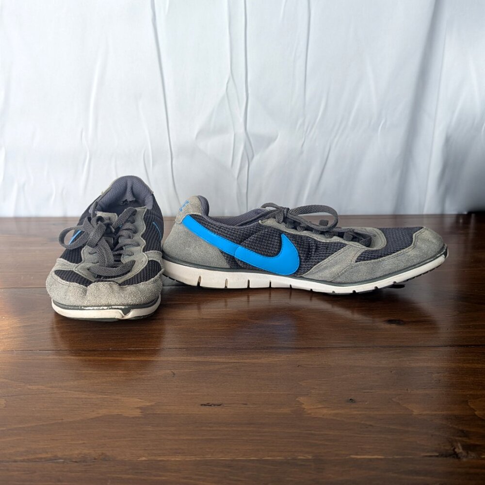 Nike Eclipse Women’s Suede Athletic Shoes Sneakers